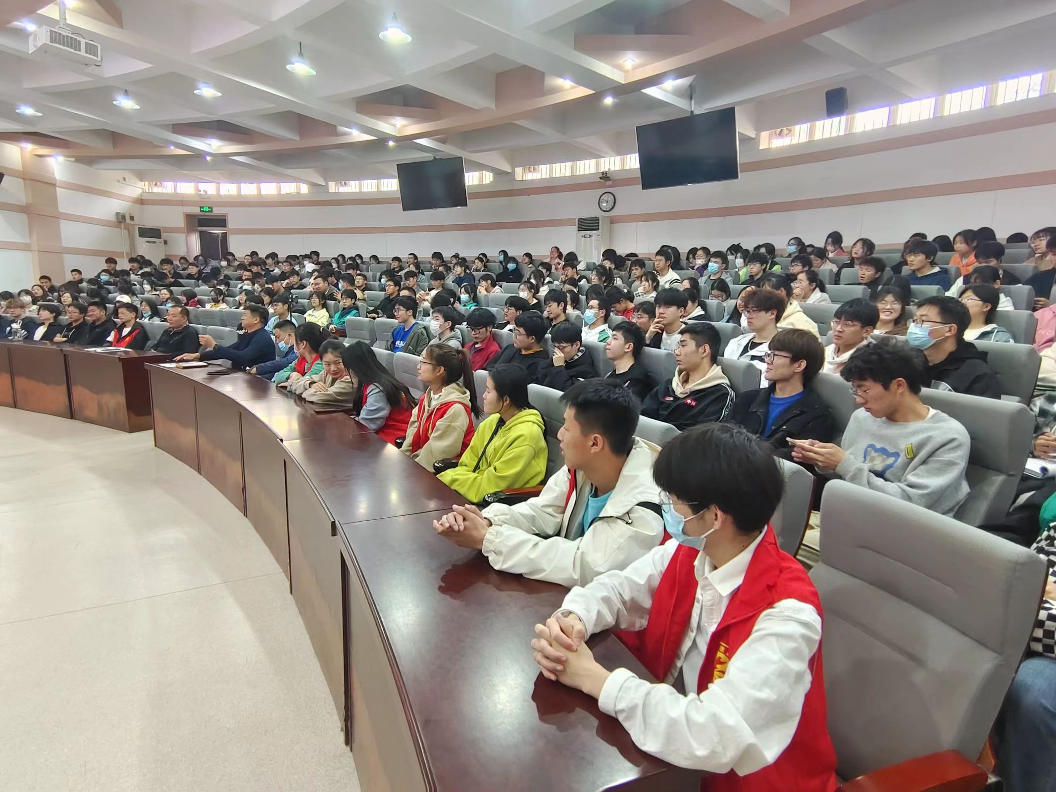 ֽ����Ϸ����