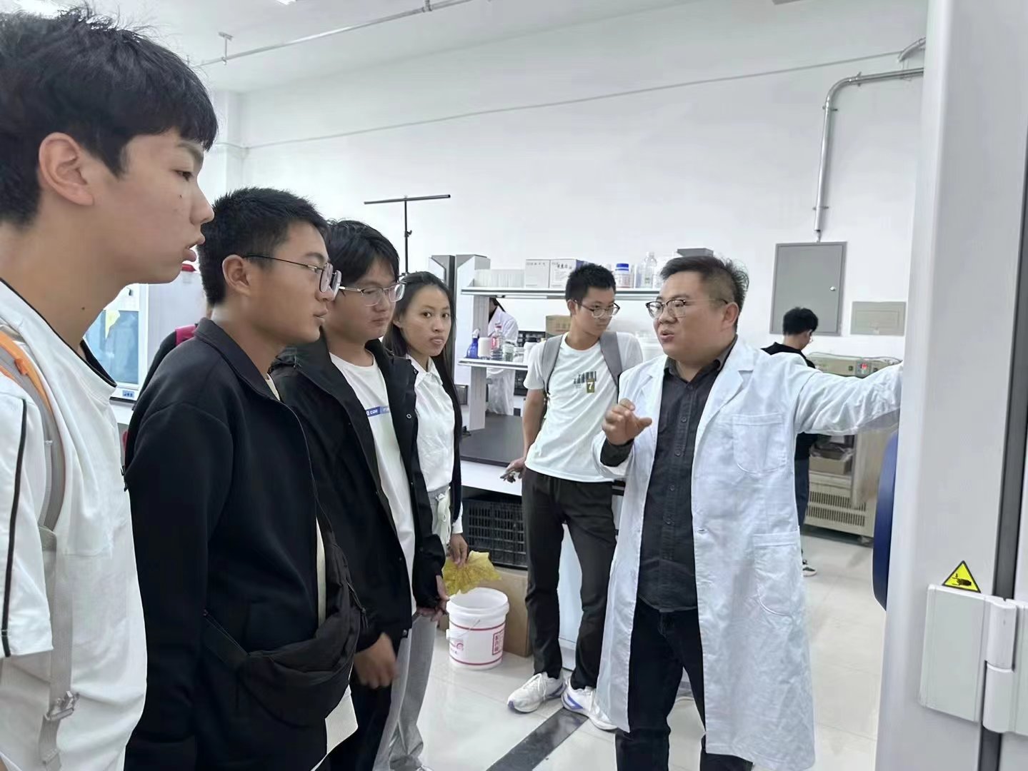 ֽ����Ϸ����