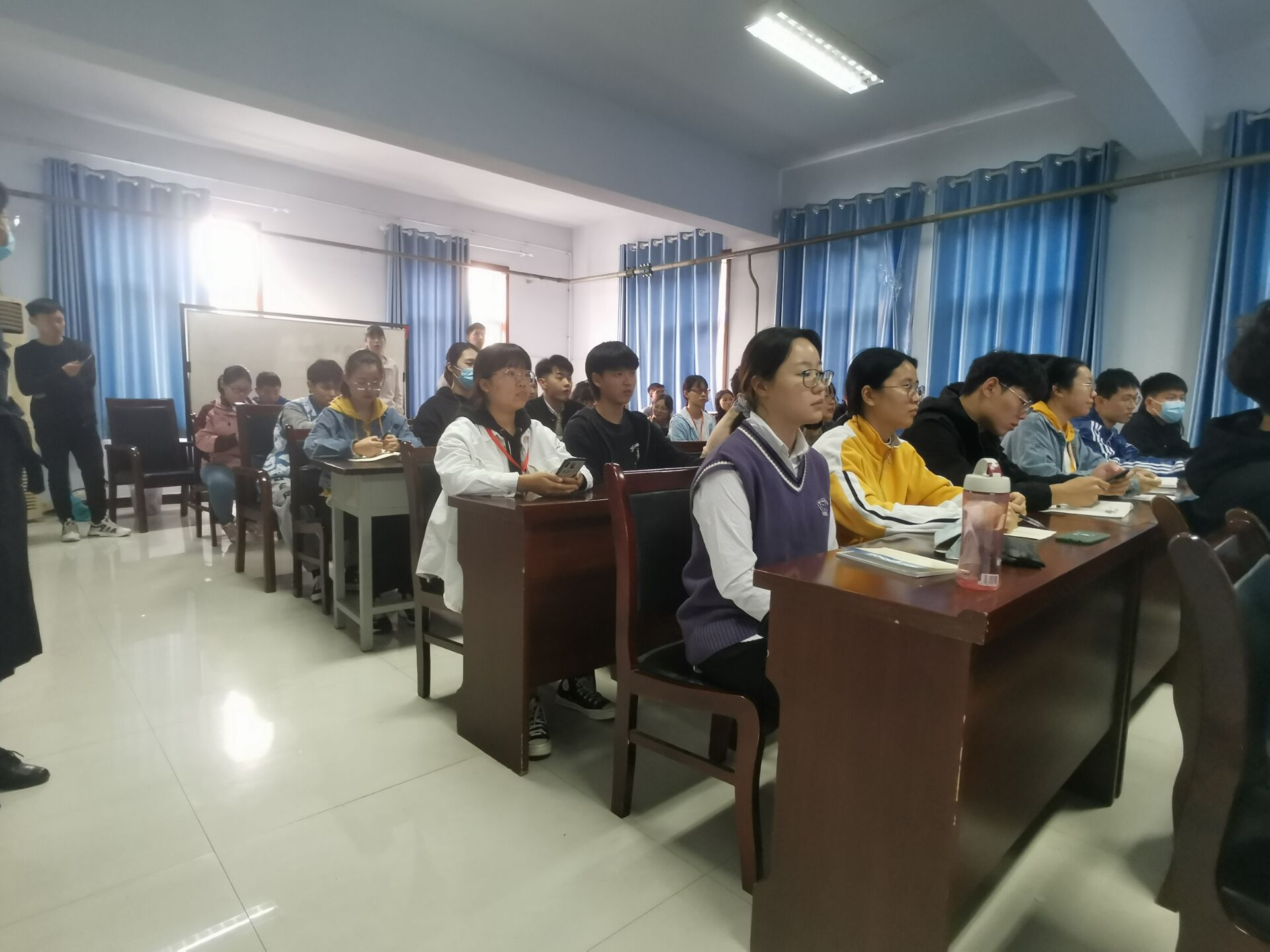 ֽ����Ϸ����